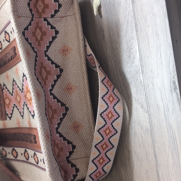 "wrangler" purse - Picture 3 of 3